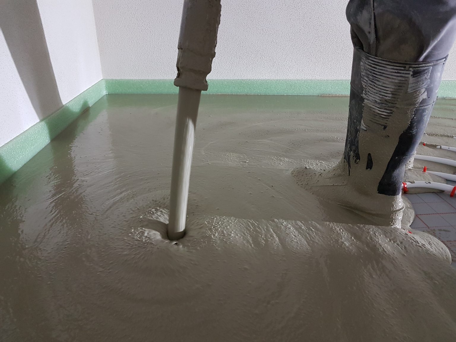 Estricharbeiten – Ganz Bau